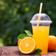 오렌지 주스와 함께 섭취하지 말아야 할 음식: 소화 문제와 영양 흡수에 주의하자