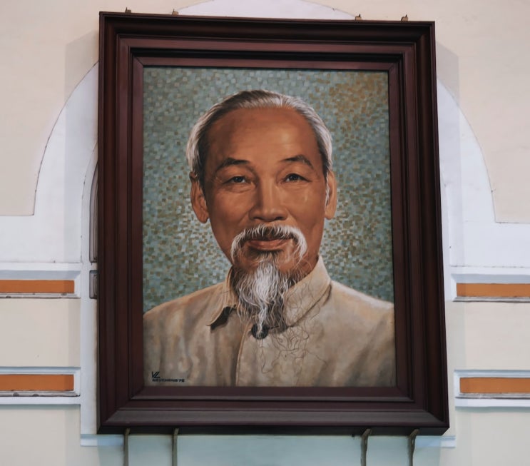 "호찌민 관저: 베트남 혁명의 역사적인 증거물"