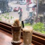 하노이 호안끼엠 호수 근처, 코코넛 커피가 맛있는 카페 추천 <카파 카페 KAFA Cafe>