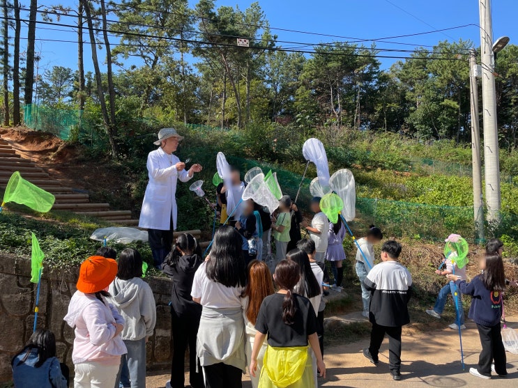 순천 s초등학교와 함께한 야외생태탐사 및 전시관 관람