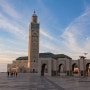 거대한 규모의 하산 2세 모스크 : 남유럽 일주 - 15