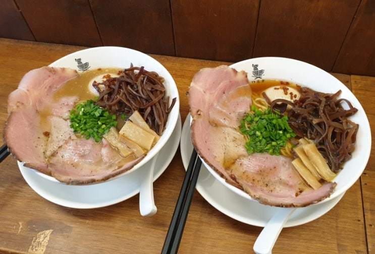 [홍대/연남 맛집] 시오 라멘 혼밥 웰시코기 강아지 데이트 장소 추천 - 히루마 : 네이버 블로그