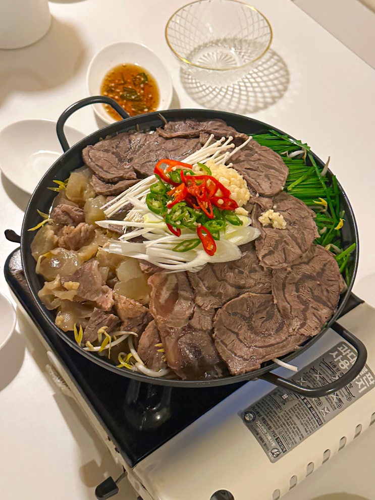 [대전/자양동] 내돈내산 우송대 안주가 맛있는 술집 '한양' (아롱사태 스지전골, 스지 볶음) : 네이버 블로그