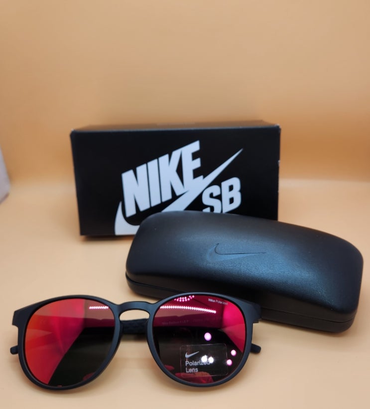 NIKE SUN Radeon 4 LB P FV2372 : 네이버 블로그