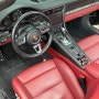 포르쉐 911 GTS 중고차 구매후 전차주들의 흔적과 실내 상처 제거하기 실내크리닝과 실내복원