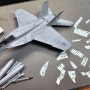 아카데미 F/A-18 제작중, 데칼이 왤케 많냐