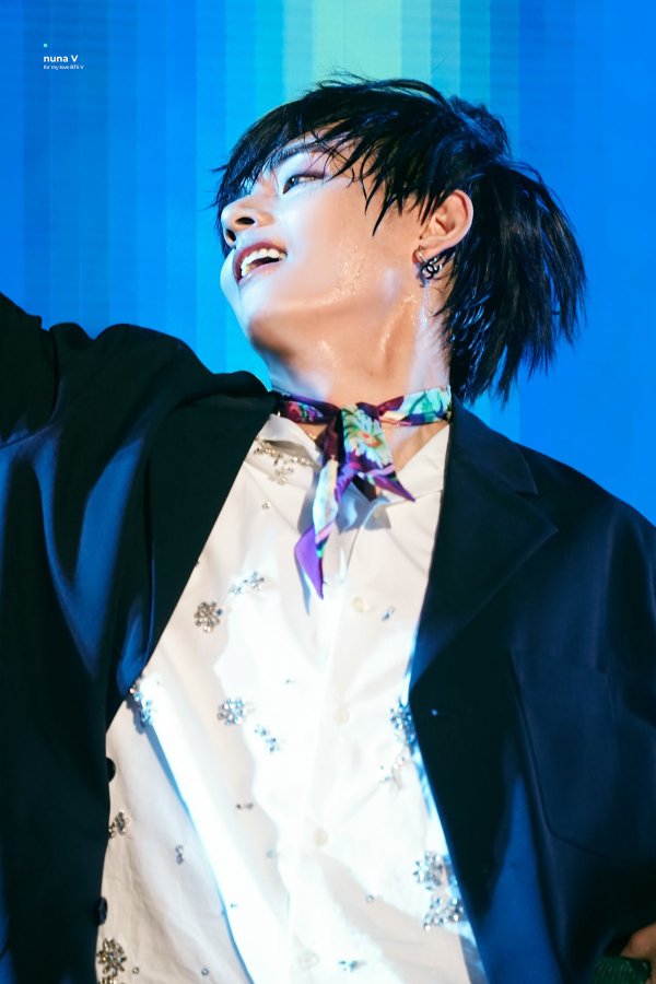 방탄소년단 뷔,V ranks #1 in ‘Idols with Memorable Activities in the 3rd ...