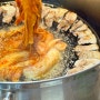 명지 국제신도시 무쇠김치삼겹 고기집! 겨울 내내 즐기는 따뜻한 맛의 향연