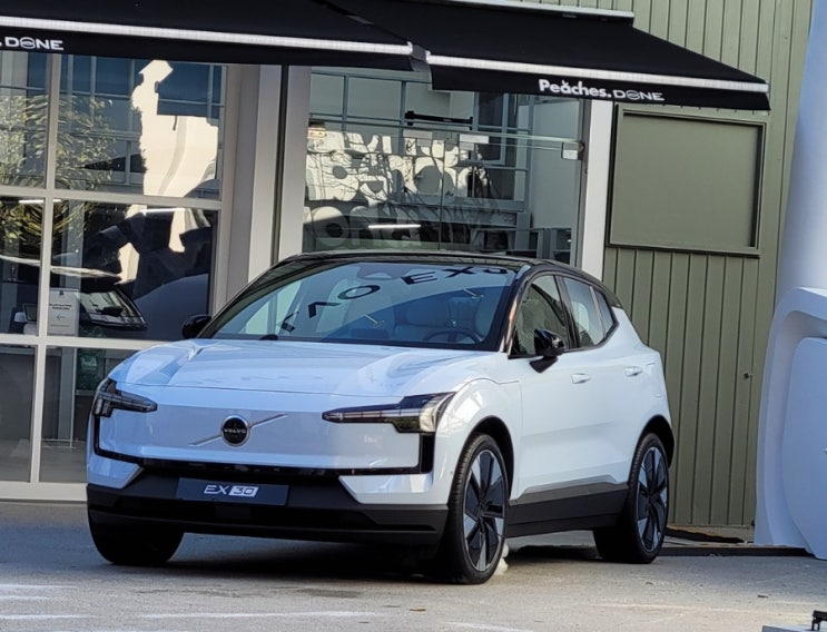 Volvo EX30 : 네이버 블로그