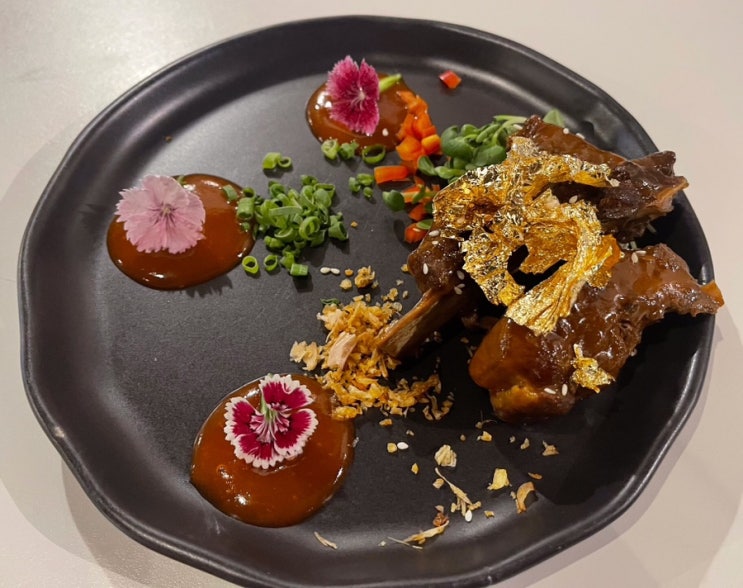 치앙마이 파인다이닝 B Samcook Home16 비 샘쿡홈16 꽃스토랑 코스요리 치앙마이 고급레스토랑 꽃요리 : 네이버 블로그