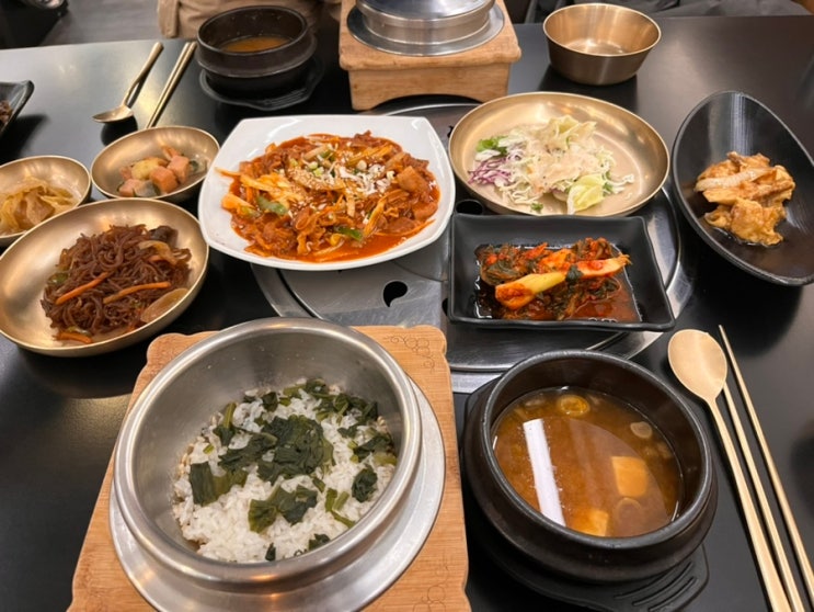 [강남역 맛집] 꽤나 고급스러운 분위기의 육목원 : 네이버 블로그