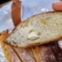 [양재] 우리밀 빵터지다 : 예전 카페 피콜로 사장님께서 운영하신다.