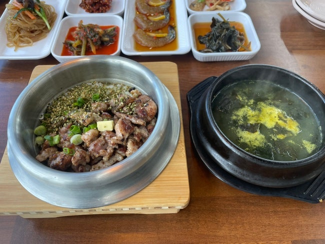 제주 함덕해수욕장 맛집, 담백함덕점에서 솥밥 먹기