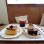 [홍대입구역 카페] 티스 스낵바-프렌치 토스트와 브라우니가 맛있는 따뜻하고 아늑한 카페