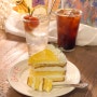 위베이브베이크샵 서울대입구역 카페, 상큼한 과일 케이크 있는 곳