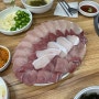 인천 계양구 작전역 근처 '돼지네회포장마차(방어 맛집)'