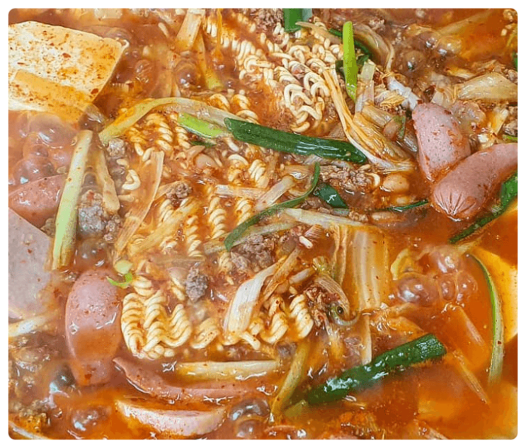 6시내고향 이천 관고전통시장 만두 닭발 부대찌개 굴전