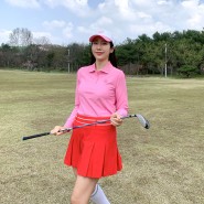 여성 골프웨어 브랜드 벤제프 화사한 봄라운딩룩 (골프티셔츠, 치마 골프모자)