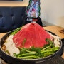 [천안 신부동 맛집] 고기를 쌓아두고 먹는 매콤한 산더미 물갈비 맛집 '신사우물갈비'