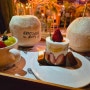[코코넛박스] 홍대 이색 대형 카페 사진 맛집 코코넛 박스