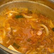 강서구 마곡동 맛집 김치찌개 현미밥무료제공
