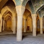 shiraz-48개의 큰 나선형 기둥이 아름다운 모스크 ‘vakil mosque’