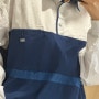 파르벵 코튼 칼라 스웨트 셔츠 착샷 FARVEN COTTON COLLAR SWEATSHIRT