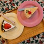 놀라운토요일 쑥인절미 케이크 인천 디저트 카페 맑음