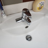 욕실 세면대 물샘 소리 부속품 교체 진해 세면기 수전 배수구 교환 업체