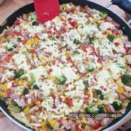 밀가루 없는 떠먹는 피자 만들기 : 오븐 없는 대용량 피자 레시피