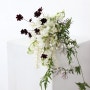 [인스파이어드바이조조] 비즈니스 파운데이션 코스_티어드롭 클래식 웨딩 부케 Teardrop Classic Wedding Bouquet