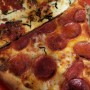 2123. 뉴욕 여행 - 블리커 스트리트 피자 Bleecker Street Pizza: 크런치한 도우가 아주 인상적인 피자집
