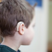 청력 손실 어린이들에게 발생 할 수 있는 것들은
