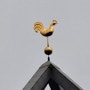 장한평 성당 : 베드로의 닭, 첨탑의 닭 상징물, 동대문구 장안동