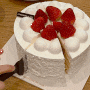 [천안 터미널점] 투썸 신메뉴 생블루베리 요거트 케이크 / 인기메뉴 딸기생크림케이크