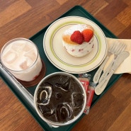 [제천카페] THE OTHER CAFF / 장락동카페 / 제천넓은카페 / 딸기크림도넛