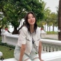 유이 인스타그램 패션, 옷으로 올 여름 여자 코디 여행룩 해결 @온앤온 자켓, 뷔스티에, 청바지