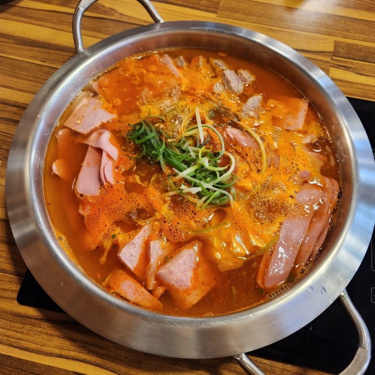 오남매솥밥 오남매클라스 라면사리 무한리필 부대찌개