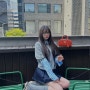 장원영 긱시크룩 인스타그램 패션 스타일 미우미우 런웨이 선글라스, 아르카디백, 슬링백 가격 코디 정보
