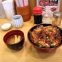 [25번째 홋카이도 #103] 오비히로 - 불 맛 강한 부타동, 부타하게(豚丼のぶたはげ)