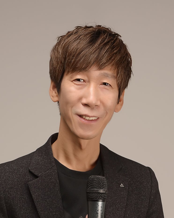 내일로 나아가는 청소년들을 위한 단 한 권의 응원가! : 『찾고 싶은 너에게』 제갈인철 작가 서면 인터뷰 : 네이버 블로그
