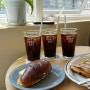 부산 광안리 히떼로스터리 맛있는 커피와 빵이 있는 카페 추천