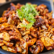 대구 팔공산 맛집 산에꽃이피네 식당 곤드레밥 불쭈꾸미 후기