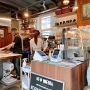 효창공원 유쾌한 루이지아나에서 온 사장님이 튀겨주시는 벤예를 먹을 수 있는 신상 카페 - 뉴 이베리아 NEW IBERIA