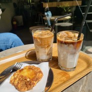신사 가로수길 겟썸커피 커피와 스콘이 맛있는 카페