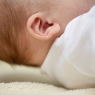 잠실두피탈모 아기 두피의 지루성피부염 원인으로는?