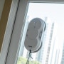 유리창 청소 걱정 끝 한경희생활과학 창문 로봇청소기