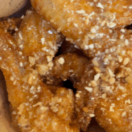양평 치킨 맛집 ✨ ‘푸라닭 양평1호점‘ 매드갈릭 마늘치킨