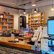 강원도 홍천 카페 '커피블럭' 중앙시장 근처 커피맛집