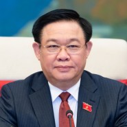 베트남 서열 4위 국회의장사임, 2위주석,4위 공석